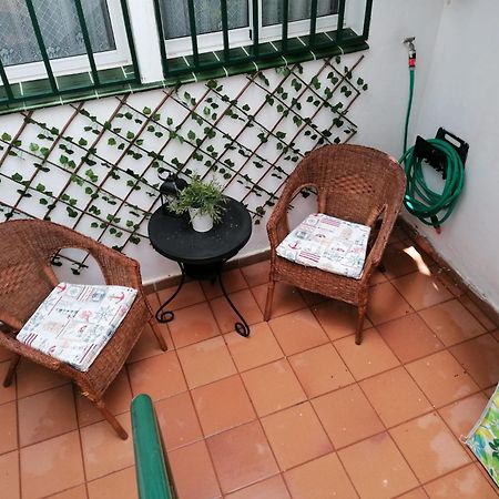 Habitacion En Un Bajo 2 Camas Individual Casa Compartida Abades  Kültér fotó
